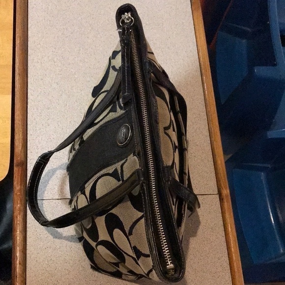 COACH E1321-F21950 Signature Stripe Kisslock Carryall Handbag Purse Satchel - Picture 17 of 17